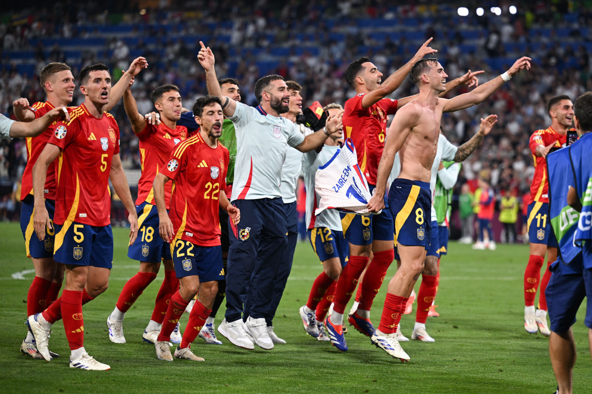 葡萄牙队完胜德国队，波尔高光表现